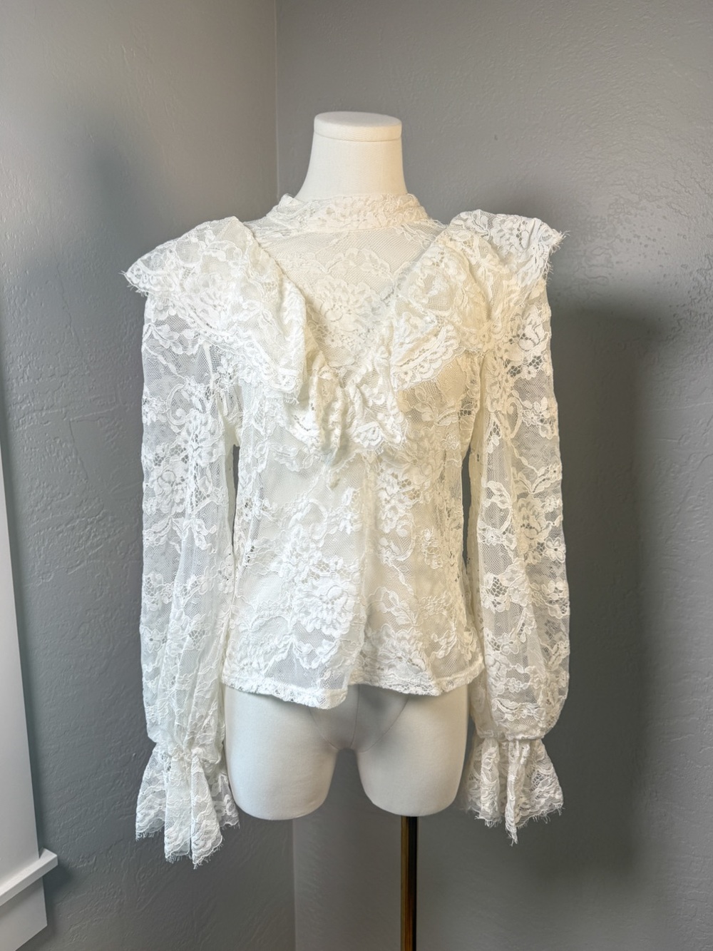 Rachel Zoe White Lace Ruffle Blouse Victorian Sheer Long Sleeve Top Size M